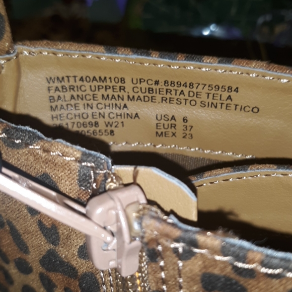 🆕️LAST SIZE 6🖤NWT LEOPARD PRINT HIKING BOOT🖤 - Picture 7 of 13